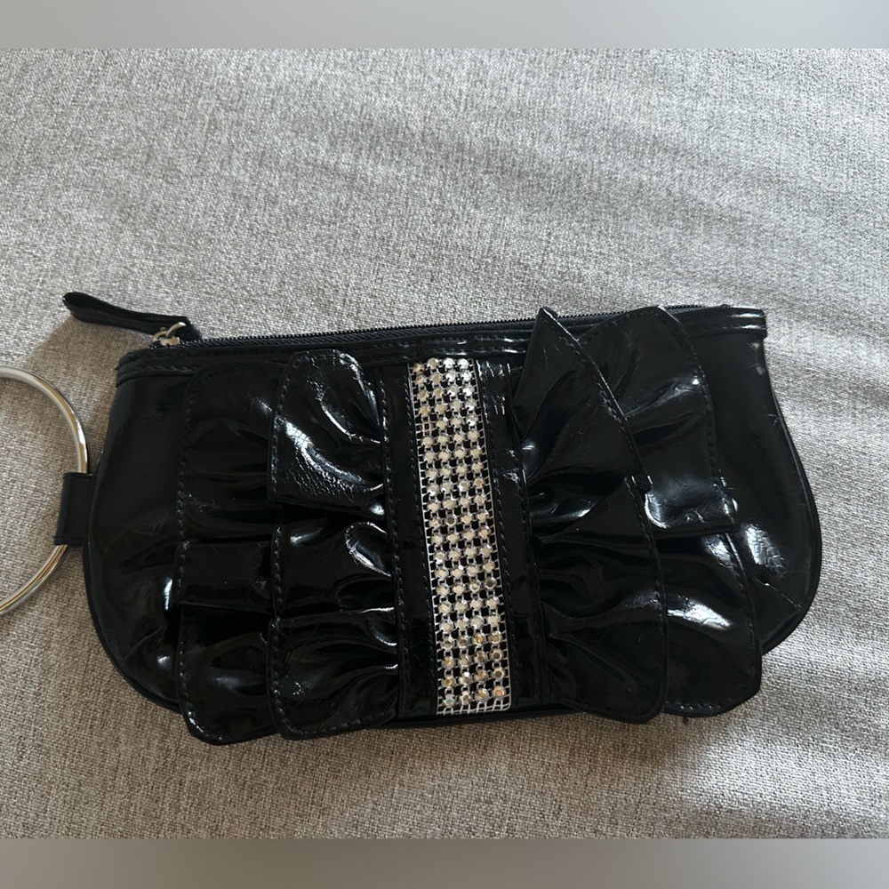 Metal bracelet wristlet purse! Great for clubbing!